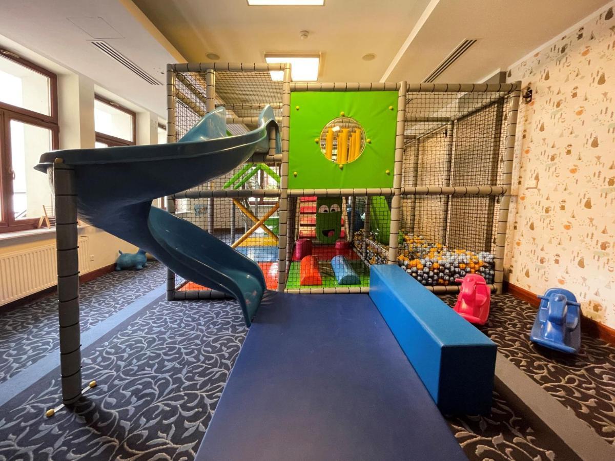 Park Rekreacyjno-Biznesowy Las Woda Wilga Exteriér fotografie