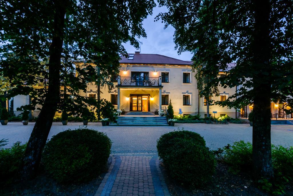 Park Rekreacyjno-Biznesowy Las Woda Wilga Exteriér fotografie
